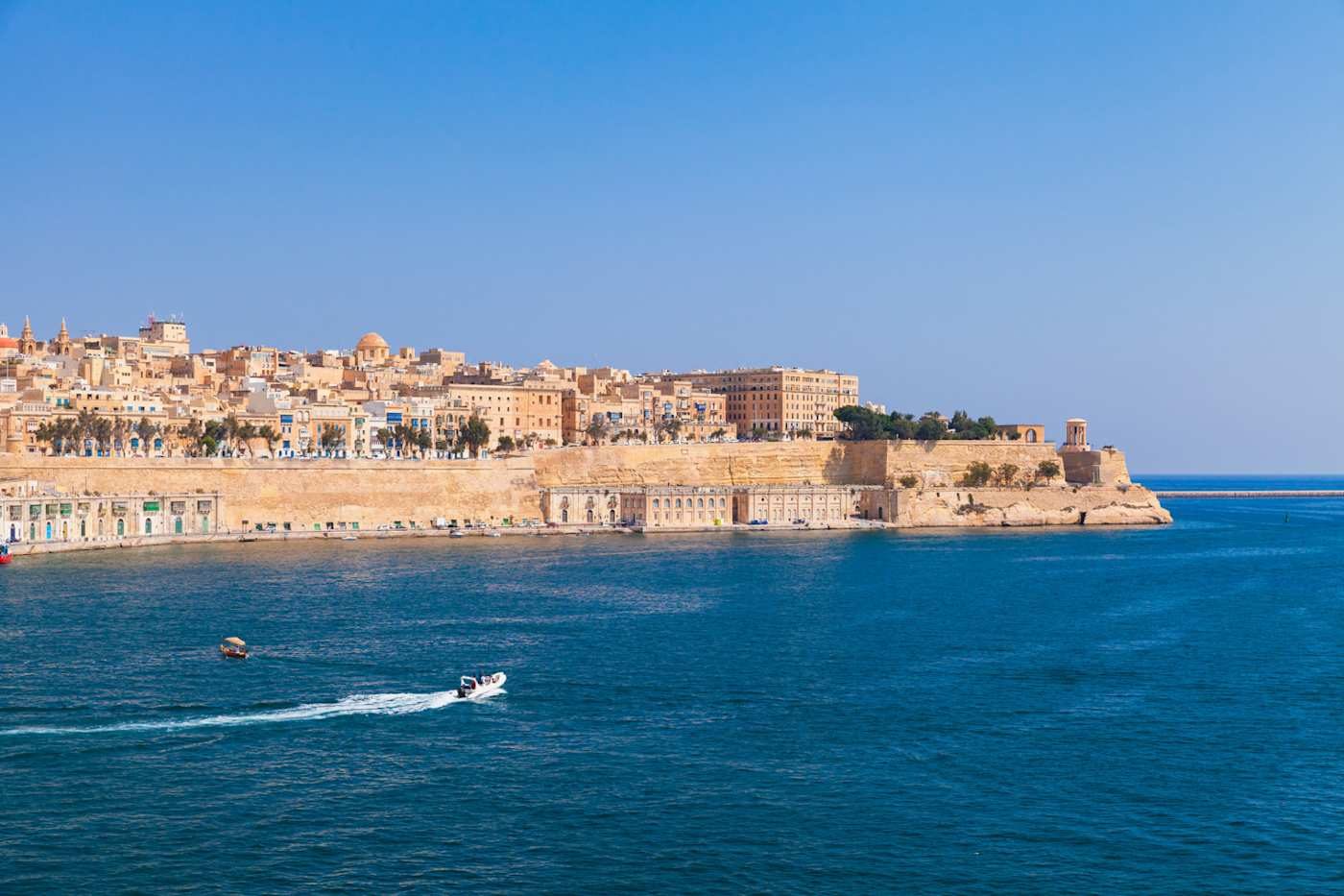 The Three Cities & Wine Tasting Tour